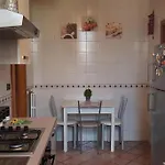 Lovely 11 Guests Flat, Via Tribunali, Center! Apartamento *